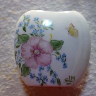 PORCELAIN VASE