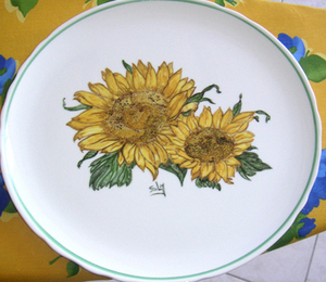 PORCELAIN DISH