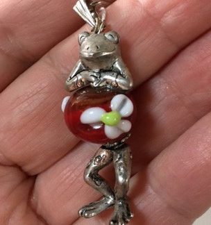 frog WITH FLOWERS