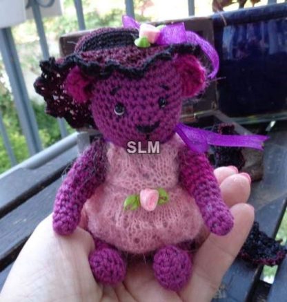MADAME ELEGANTE  -crochet bear - Image 7