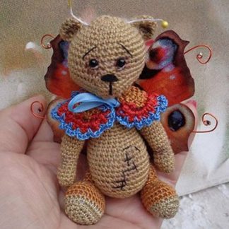 VIO   crocheted butterfly bear